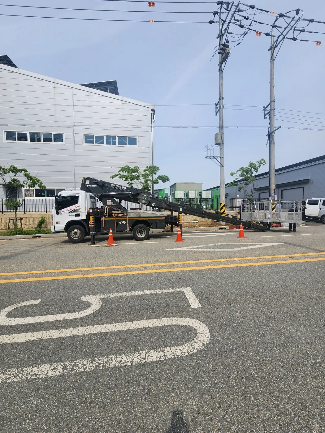 아산 스카이차 현장작업 2 - 고소작업 안전시공